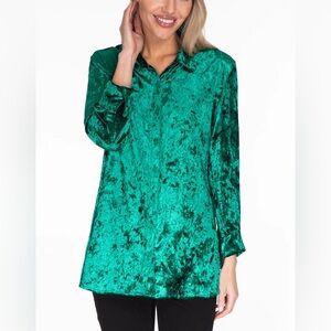 143 multiples medium green button to